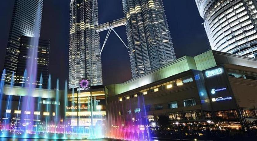 Ark Hotel Batu Caves Bagian luar foto