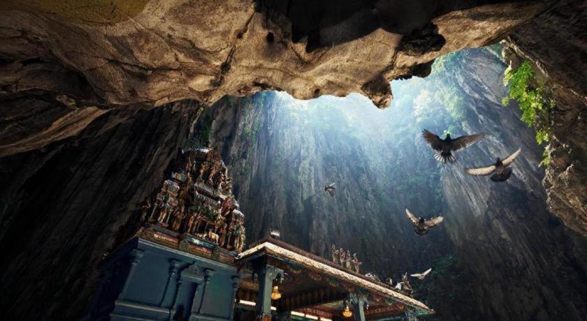 Ark Hotel Batu Caves Bagian luar foto
